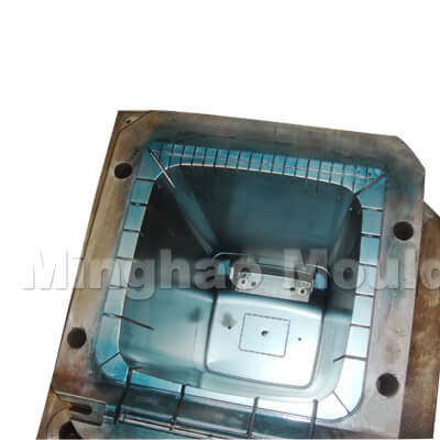 Dustbin Mould